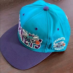 Charlotte Hornets snap back